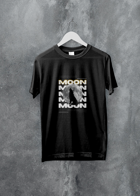 Unisex T-shirt - Moon and Wolf